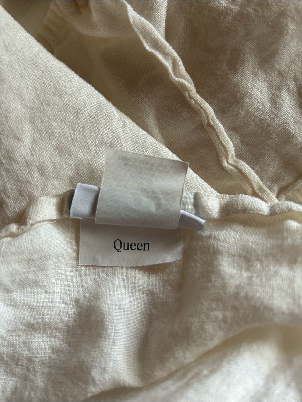 Brooklinen Washed European Linen queen fitted and flat sheet, cream, no cases - Picture 3 of 6
